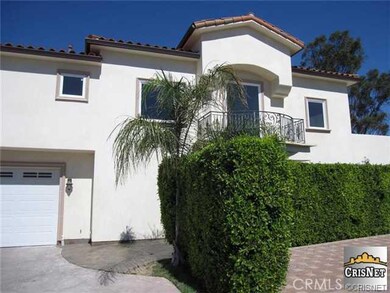 5165 Calatrana Dr, Woodland Hills, CA 91364 - photo 4