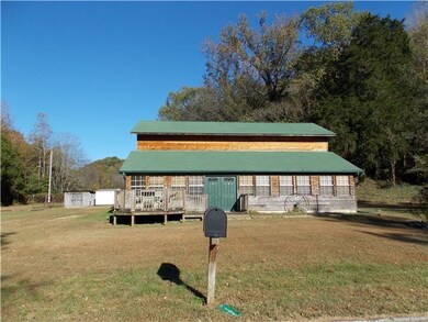 2307 Mayberry Prong Rd, Linden, TN 37096 - photo 2