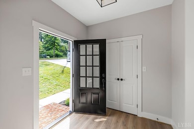 2212 Cambridge Place, Lynchburg, VA 24503 - photo 2