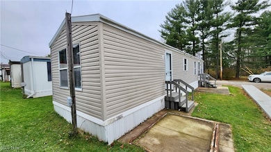 9735 Chillicothe Rd unit 54, Kirtland, OH 44094 - photo 3