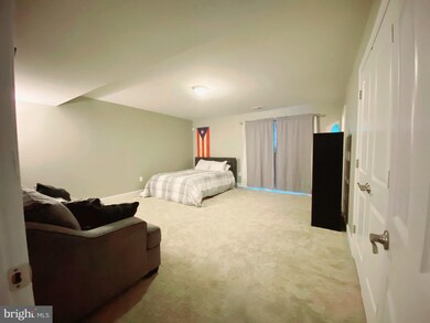 10716 Shadewell Spring Way, Manassas, VA 20112 - photo 7