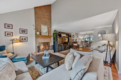 11-web-or-mls-2469 Reginald Ct-111