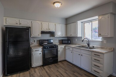 2203 Pacheco Dr, El Paso, TX 79935 - photo 6