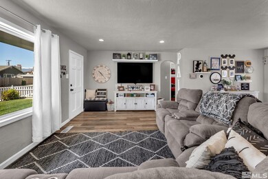 532 G St, Sparks, NV 89431 - photo 4