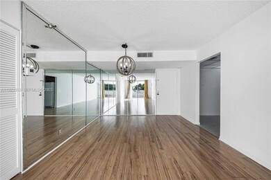 Winston Towers 700 unit 307, Sunny Isles Beach, FL 33160 - photo 5