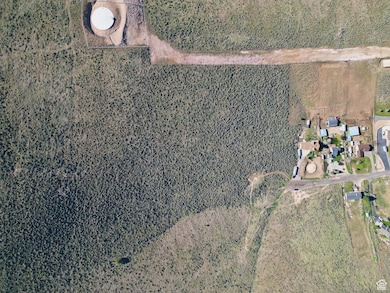 324 E 100 N unit 9, Wallsburg, UT 84082 - photo 4