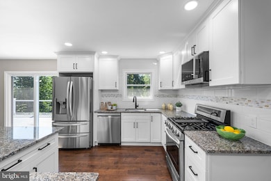 653 State Rd, West Grove, PA 19390 - photo 6