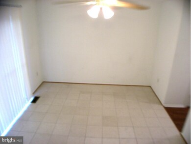 7481 Setting Sun Way, Columbia, MD 21046 - photo 5