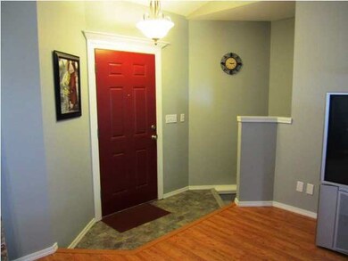 Beautiful, welcoming entry