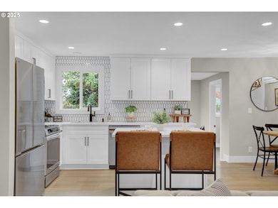 3708 Gilham Rd, Eugene, OR 97408 - photo 7