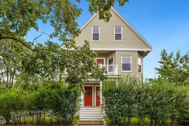 28 Peirce St unit 30, Arlington, MA 02476 - photo 2