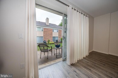 1380 Putnam Blvd unit 4, Wallingford, PA 19086 - photo 4