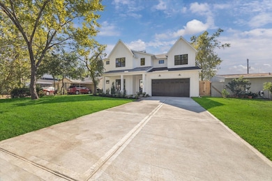 1225 Du Barry Ln, Houston, TX 77018 - photo 2