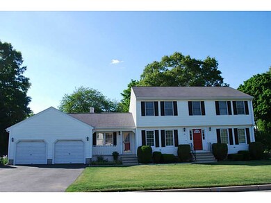 29 Factory Pond Cir, Greenville, RI 02828 - photo 2