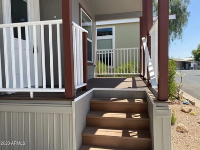 SHR105 Front Steps