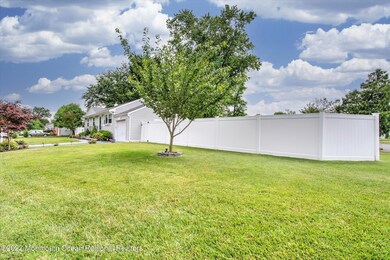 23 Region Dr, Hazlet, NJ 07730 - photo 4