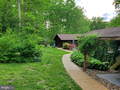 1742 Old Oak Ln, Front Royal, VA 22630 - photo 4