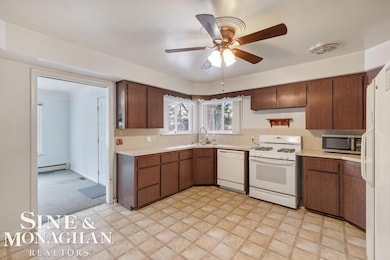 5280 Kreger St, Sterling Heights, MI 48310 - photo 5