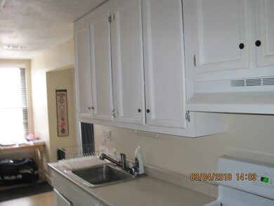 52 Shrewsbury Green Dr unit G, Shrewsbury, MA 01545 - photo 7