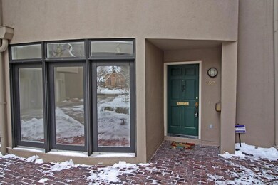 723 Sycamore Place (23)