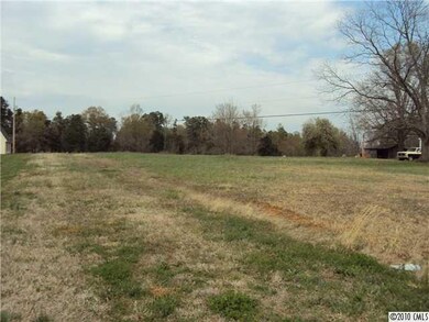 Land/Lot - View from Easement Road leading to Lot