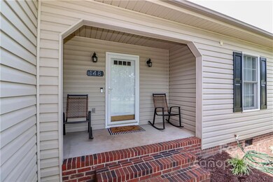 148 Rock Island Dr unit 18, Statesville, NC 28625 - photo 3