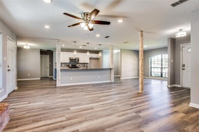 210 Lone Star St, Joshua, TX 76058 - photo 6