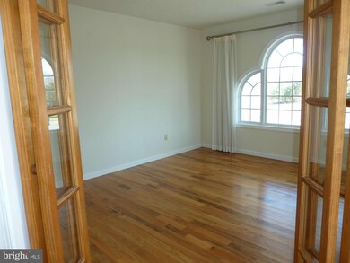 103 Whitfield Cir, Stephens City, VA 22655 - photo 5