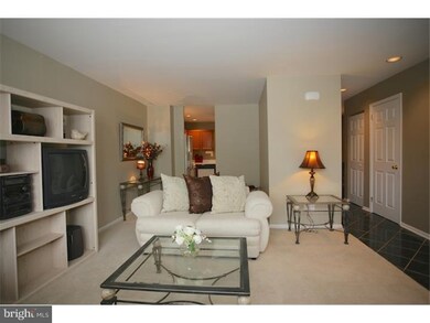 2381 Norrington Dr, Norristown, PA 19403 - photo 5