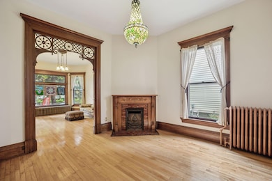 957 Ashland Ave, Saint Paul, MN 55104 - photo 6