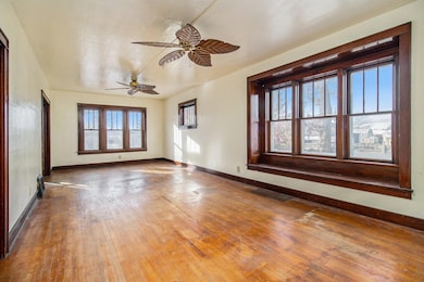 603 E Dowland St, Ludington, MI 49431 - photo 5