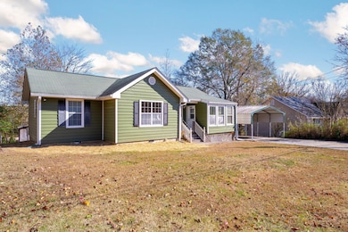 302 Ridgecrest Dr, La Fayette, GA 30728 - photo 2