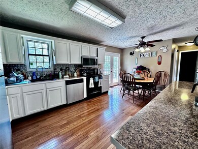 107 E 10th St, Dixon, MO 65459 - photo 7