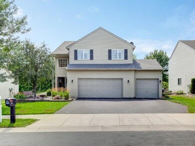 Front of home has a nice large drive way.