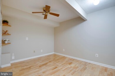 13951 Big Yankee Ln, Centreville, VA 20121 - photo 7