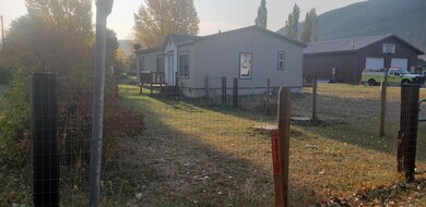 513 Railroad Ave, Alberton, MT 59820 - photo 6