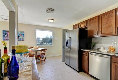 6503 Lucente Dr, Jacksonville, FL 32210 - photo 6