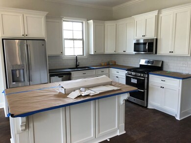 411 Elizabeth Ct, Oxford, MS 38655 - photo 2