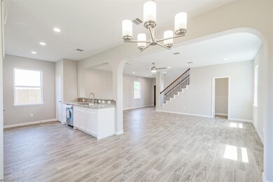 8413 Observatory St, Houston, TX 77088 - photo 6