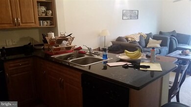 12900 Centre Park Cir unit 302, Herndon, VA 20171 - photo 5