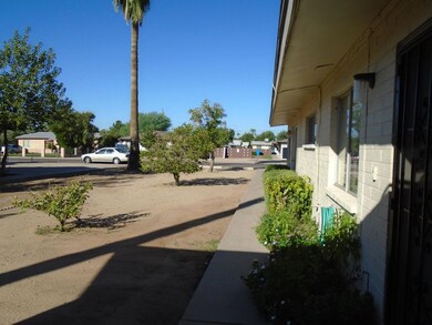 2241 N 29th St unit 2, Phoenix, AZ 85008 - photo 2