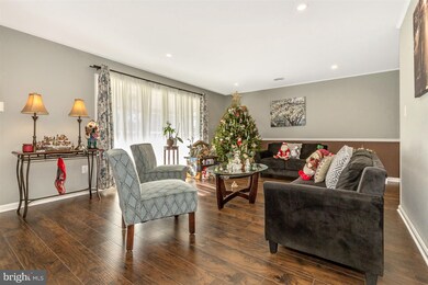 16624 Johnson Dr, Williamsport, MD 21795 - photo 6