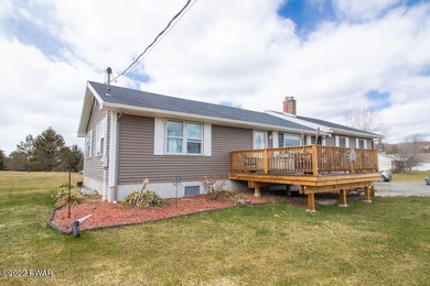 233 Daniels Rd, Honesdale, PA 18431 - photo 3