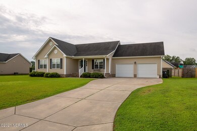 57 Northgate Ln Clinton NC 28328-2