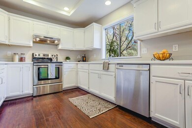 Towerview Kitchen W