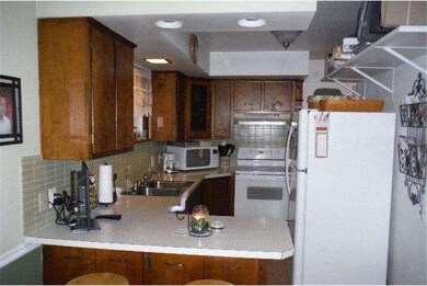 751 W Market St, Orwigsburg, PA 17961 - photo 5