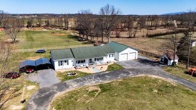 3355 Lyndhurst Rd, Stuarts Draft, VA 24477 - photo 2