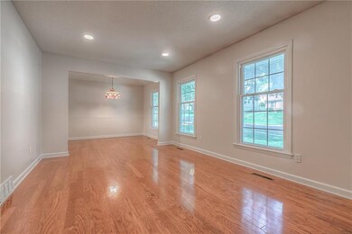 8751 Widmer Rd, Lenexa, KS 66215 - photo 6