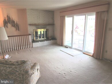 3216 Westview Dr, Reading, PA 19605 - photo 5