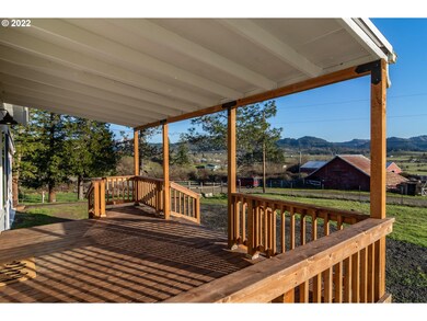 2540 Northside Rd, Sutherlin, OR 97479 - photo 6